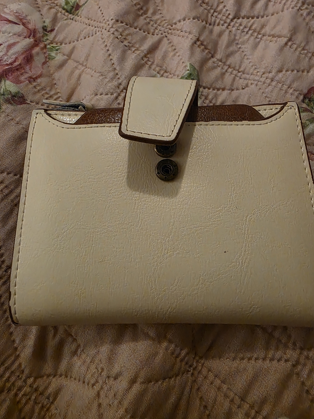 Cream & Brown Women’s Snap-Closure Wallet